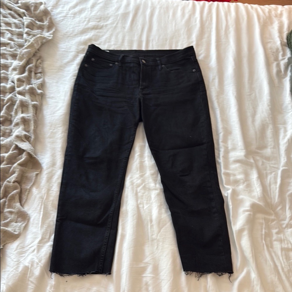 GAP Black Ankle Cropped Jeans